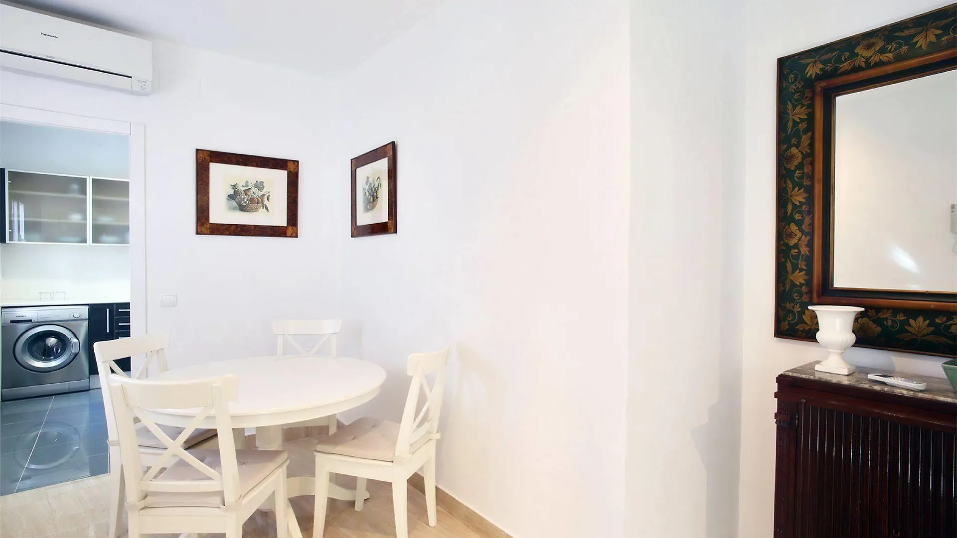 Apartamentos Unisierra Malaga 0*,  Hiszpania